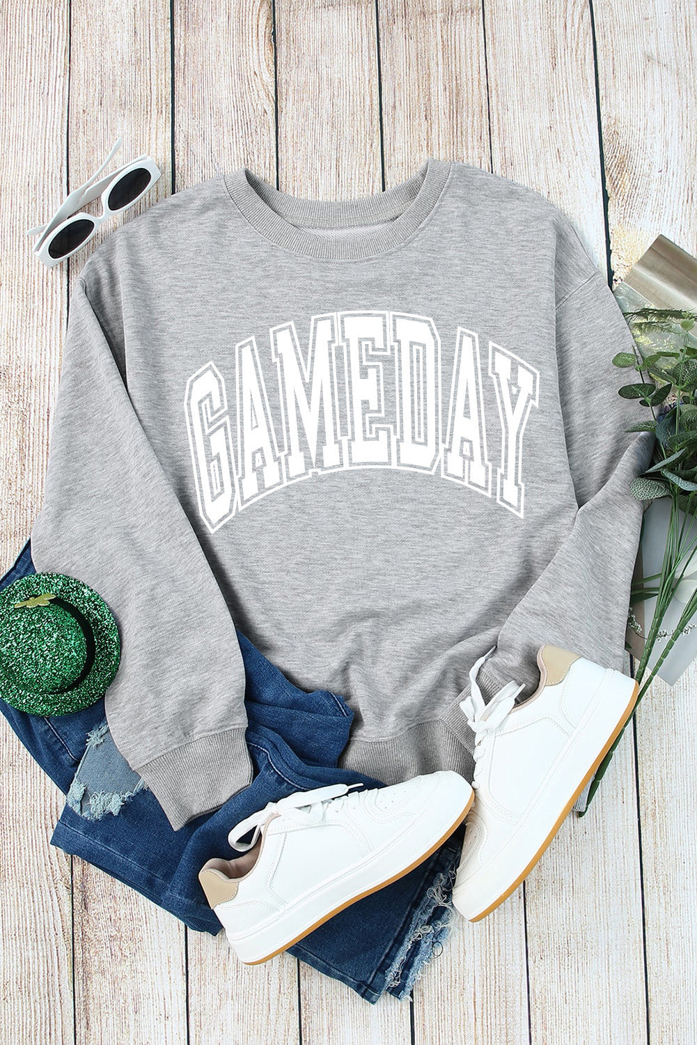 GAMEDAY Letter Graphic Sweatshirt