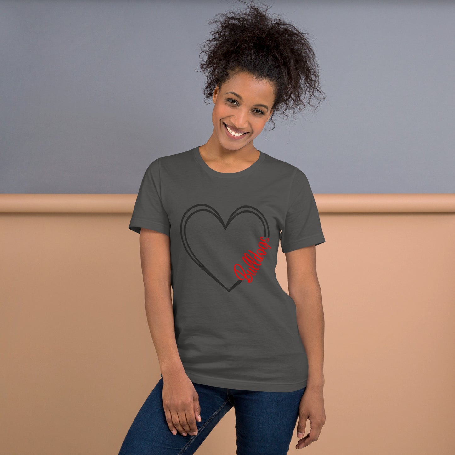 Bulldog Heart t-shirt